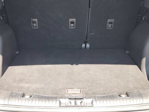 Used 2022 Ford Escape SEL FWD image 30