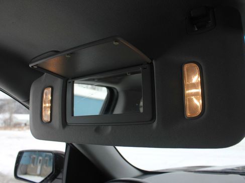 Used 2017 GMC Yukon Denali w/ Open Road Package image 26