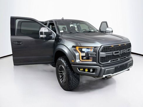 Used 2019 Ford F150 Raptor w/ Equipment Group 802A Luxury AWD/4WD image 27