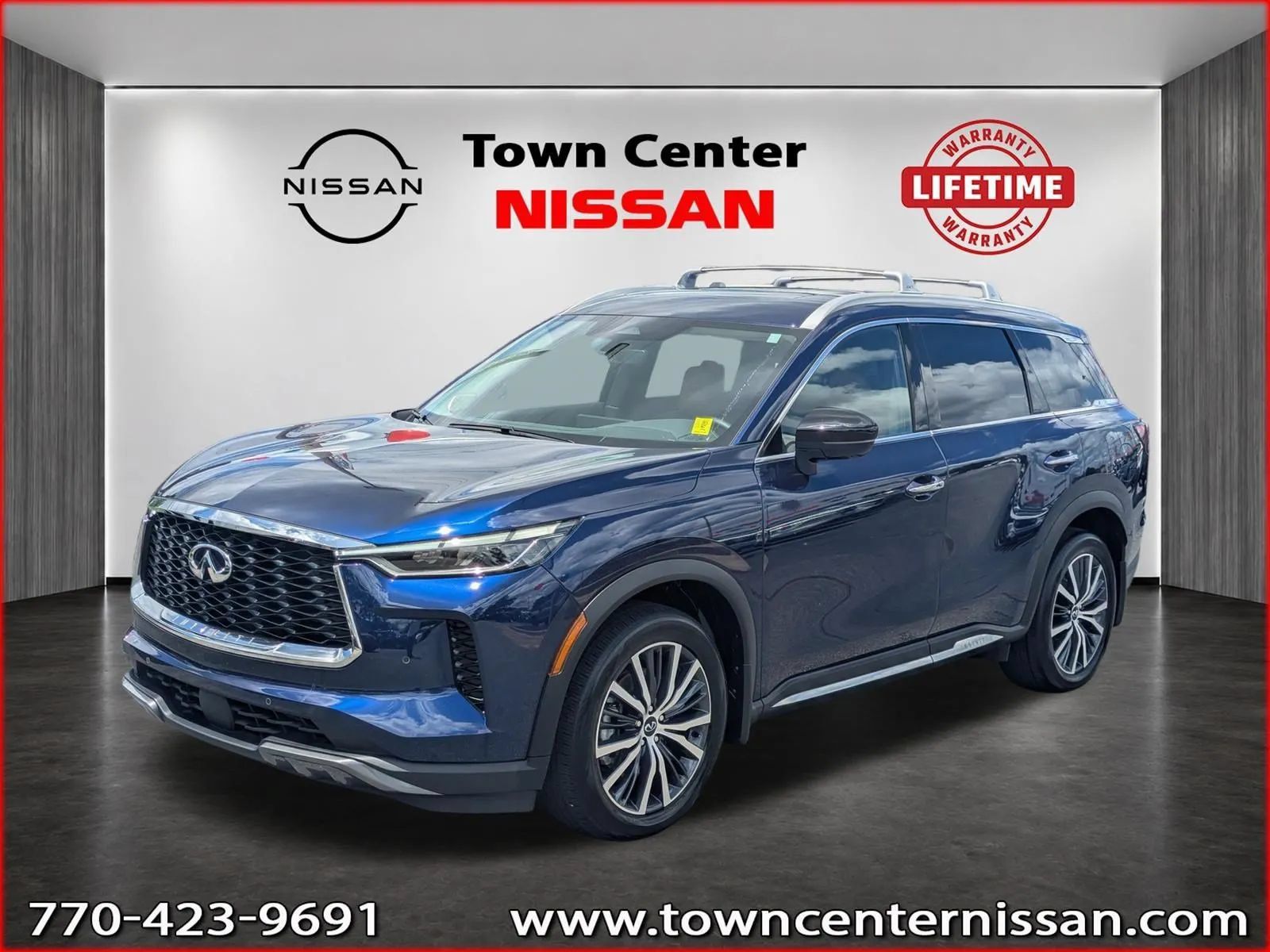 Used 2025 INFINITI QX60 Sensory AWD/4WD image 3