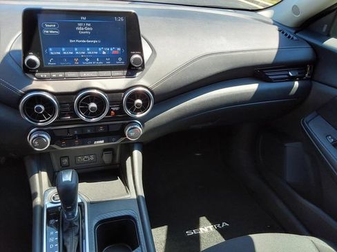 Used 2024 Nissan Sentra SV FWD image 33