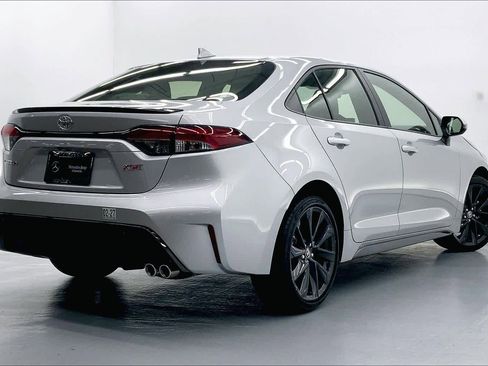 Used 2024 Toyota Corolla XSE image 4