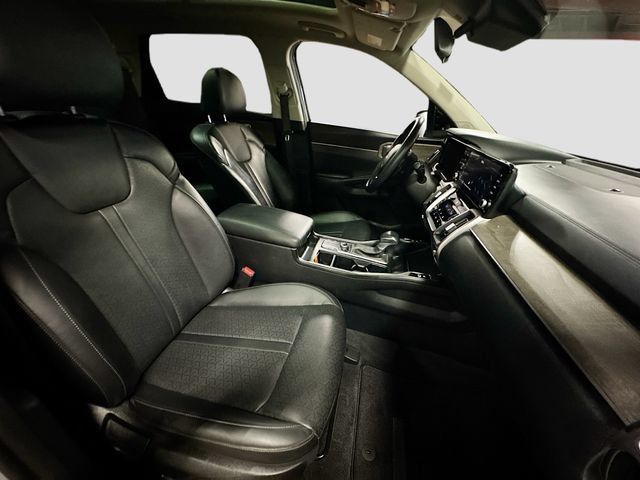 Used 2023 Kia Sorento S w/ Panoramic Sunroof Package AWD/4WD image 30