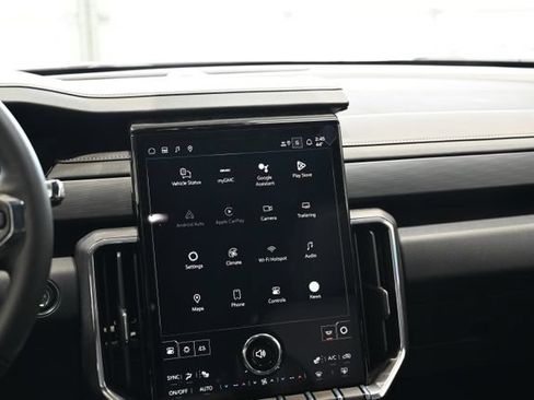 New 2026 GMC Acadia Elevation w/ Black Edition FWD image 17