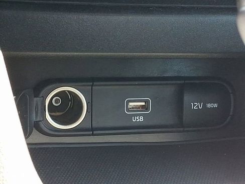 Used 2022 Kia Forte LXS w/ LXS Technology Package FWD image 22