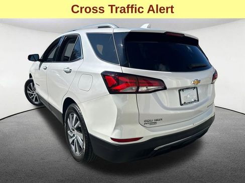 Used 2023 Chevrolet Equinox Premier AWD/4WD image 10
