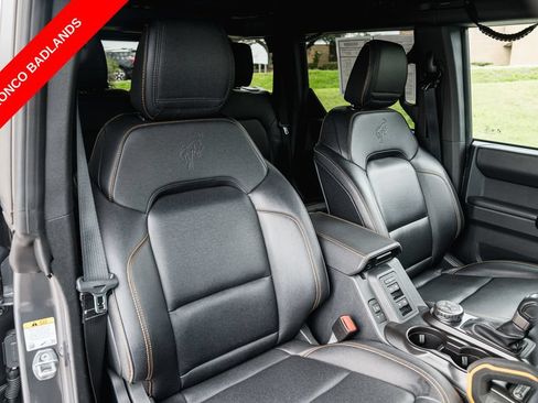 Used 2024 Ford Bronco Badlands AWD/4WD image 30