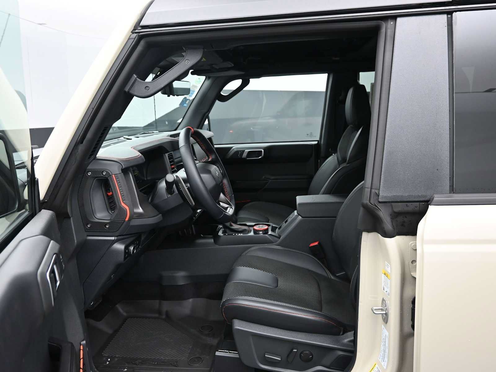 New 2026 Ford Bronco Raptor AWD/4WD image 15