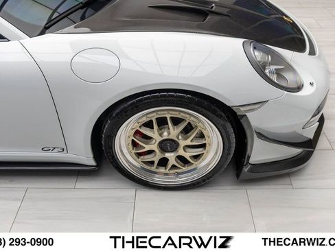 Used 2015 Porsche 911 GT3 RWD image 41
