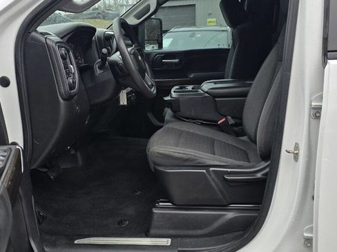 Used 2020 Chevrolet Silverado 2500 LT w/ Z71 Off-Road Package image 10