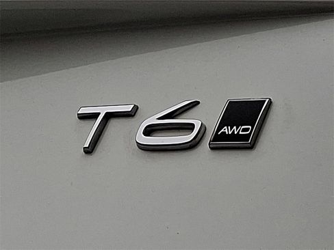 Used 2021 Volvo XC90 T6 Inscription w/ Lounge Package image 30