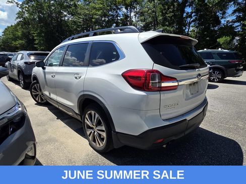 Used 2021 Subaru Ascent Limited w/ Technology Package AWD/4WD image 3