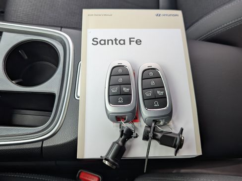 Used 2022 Hyundai Santa Fe SEL w/ Convenience Package image 34