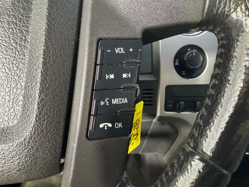 Used 2013 Ford F150 XLT w/ Luxury Equipment Group image 16