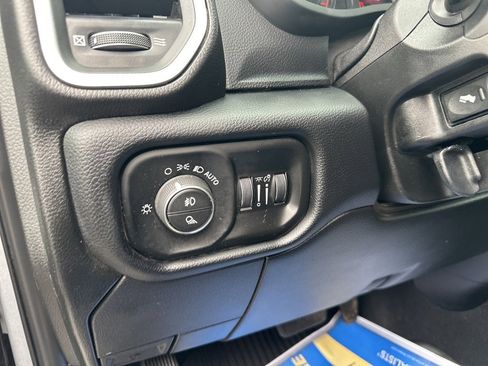 Used 2020 RAM 2500 Big Horn w/ Level 1 Equipment Group image 23