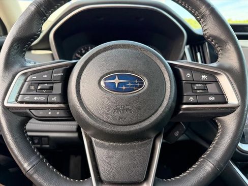 Used 2025 Subaru Outback Limited AWD/4WD image 20