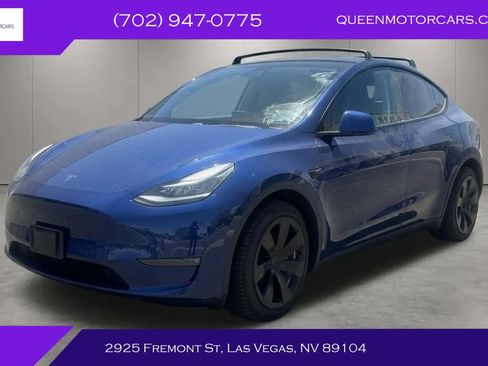 Used 2020 Tesla Model Y Long Range AWD/4WD image 1