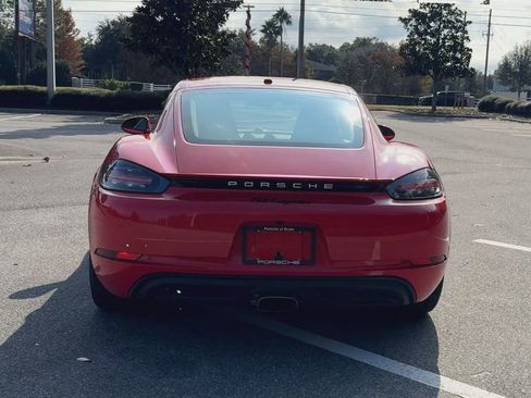 Used 2025 Porsche 718 Cayman image 7