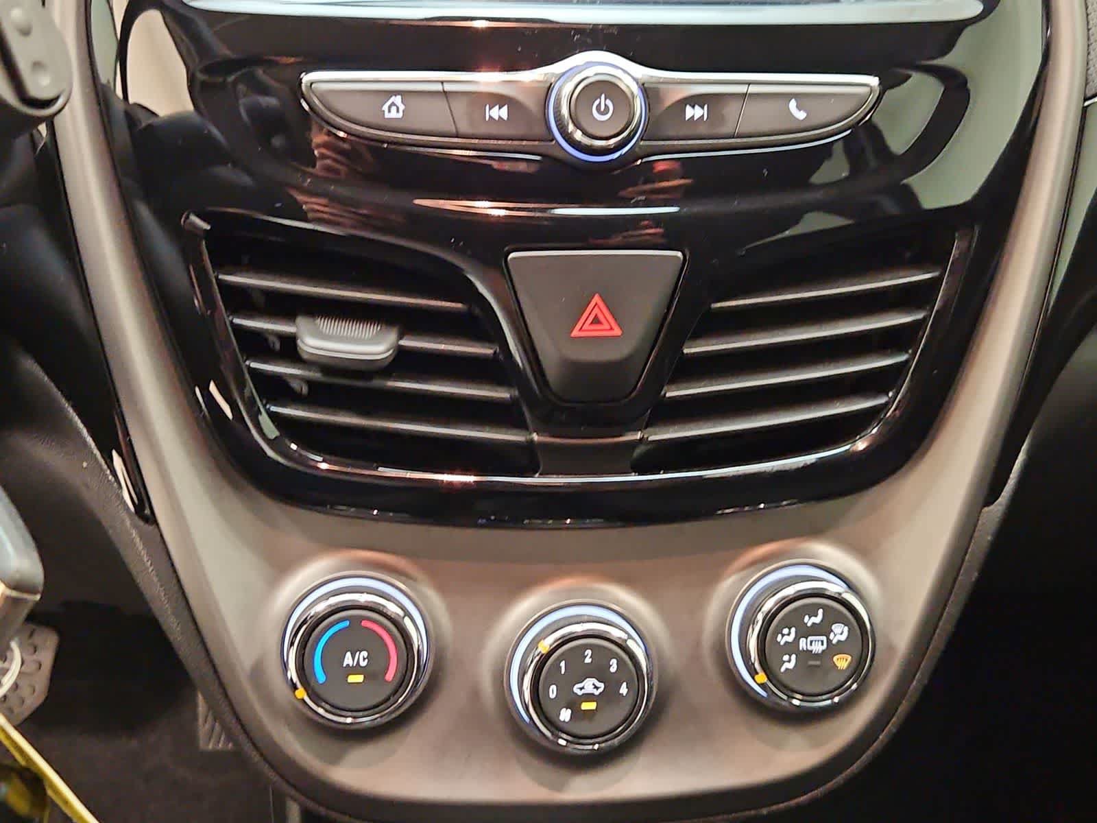 Used 2022 Chevrolet Spark LT FWD image 29