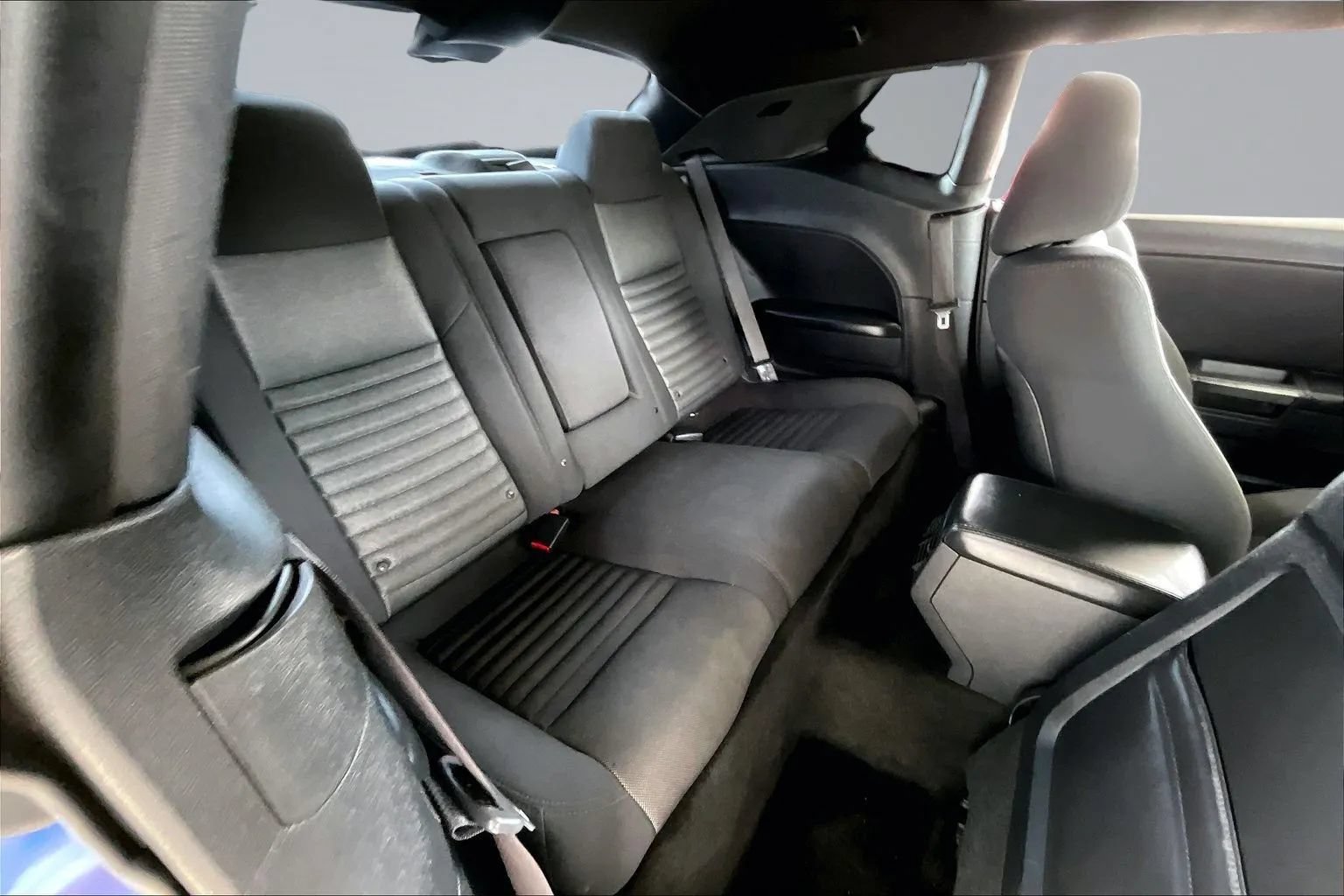 Used 2012 Dodge Challenger R/T RWD image 22