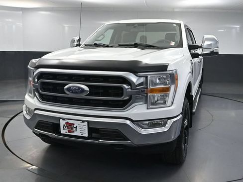 Used 2022 Ford F150 XLT w/ XTR Package AWD/4WD image 12
