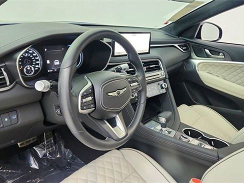 Used 2025 Genesis G70 3.3T Advanced w/ Sport Prestige Package image 19