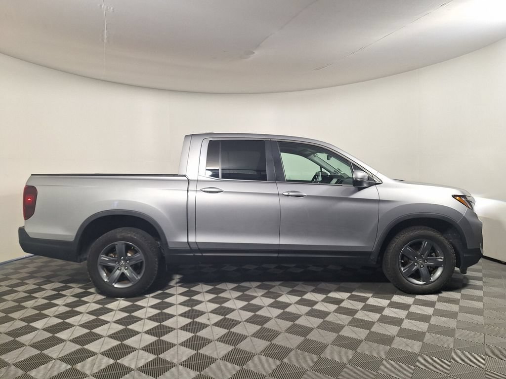 Certified 2023 Honda Ridgeline RTL image 4