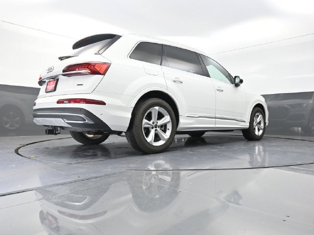 Used 2021 Audi Q7 3.0T Premium w/ Convenience Package AWD/4WD image 37