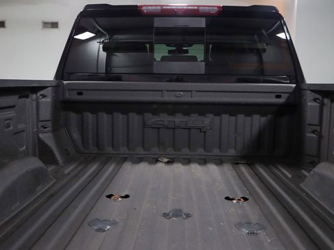 Used 2023 GMC Sierra 2500 AT4 w/ AT4 Preferred Package AWD/4WD image 31