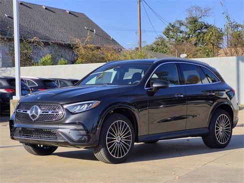 New 2026 Mercedes-Benz GLC 300 image 3