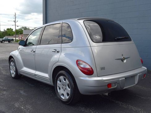 Used 2006 Chrysler PT Cruiser Touring FWD image 7