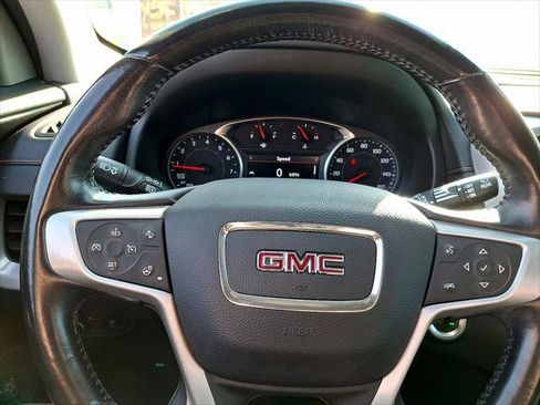 Used 2021 GMC Terrain SLT image 8