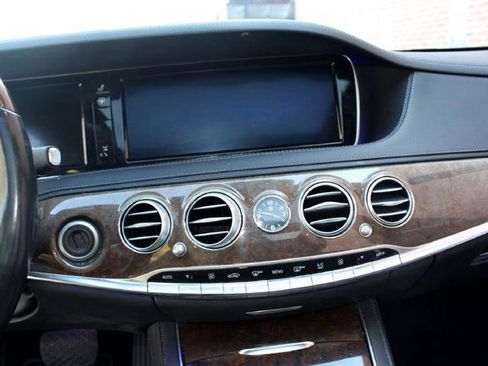 Used 2015 Mercedes-Benz S 550 4MATIC Sedan image 17