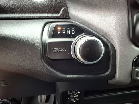 Used 2024 RAM 2500 Tradesman w/ Chrome Appearance Group AWD/4WD image 28