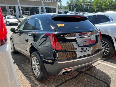 Used 2022 Cadillac XT5 Premium Luxury FWD image 4