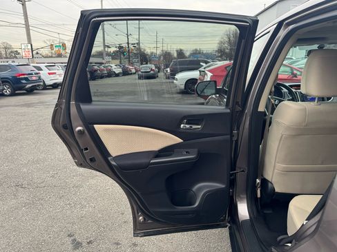 Used 2015 Honda CR-V EX image 19