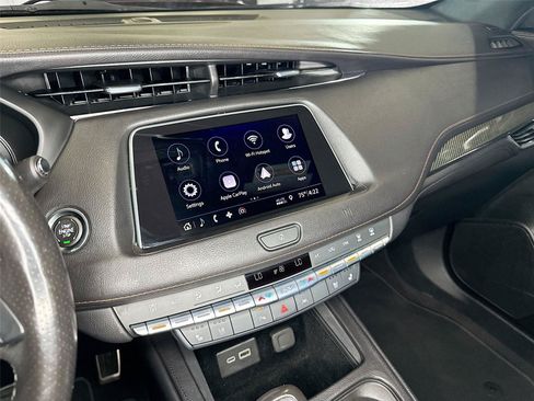 Used 2019 Cadillac XT4 Sport FWD image 9