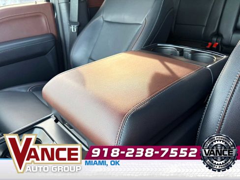 Used 2023 Ford F150 Lariat w/ Equipment Group 502A High image 38