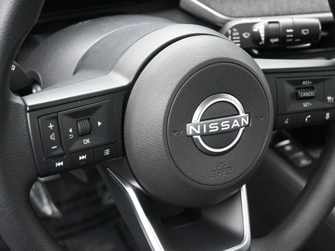 New 2026 Nissan Kicks SV AWD/4WD image 12