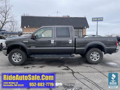 Used 2006 Ford F350 Lariat image 8