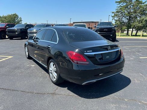 Used 2019 Mercedes-Benz C 300 Sedan image 5