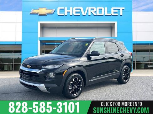 Certified 2023 Chevrolet TrailBlazer LT FWD image 1
