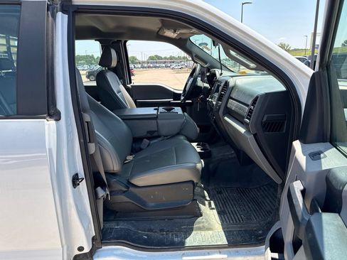 Used 2019 Ford F250 XL w/ XL Value Package AWD/4WD image 13
