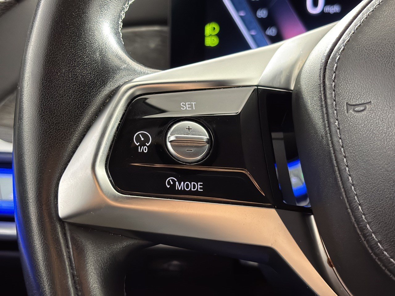 Used 2023 BMW i7 xDrive60 AWD/4WD image 18