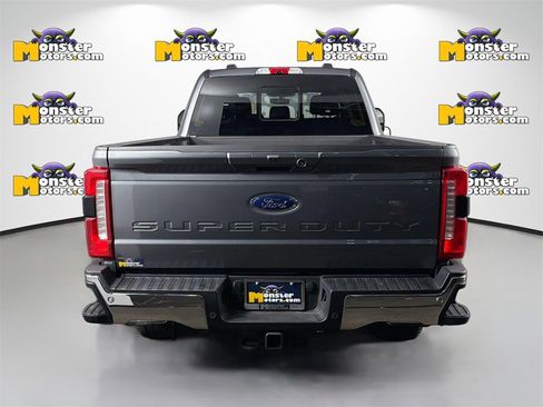 Used 2024 Ford F350 Lariat image 6