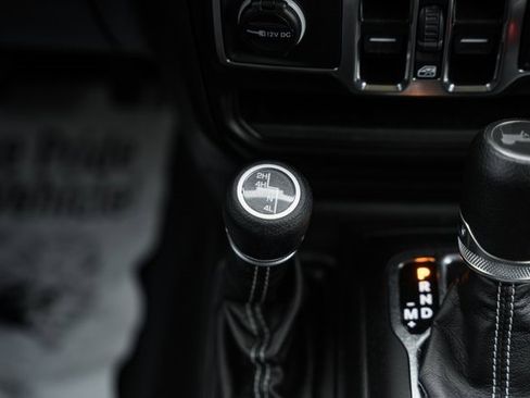 Used 2021 Jeep Wrangler Unlimited Sahara w/ LED Lighting Group image 28