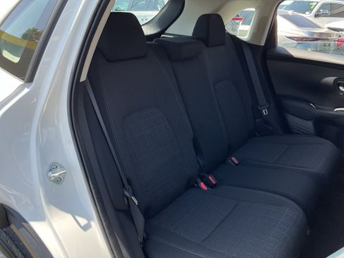 Used 2025 Honda HR-V LX image 19