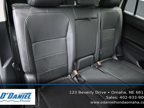 Used 2020 Volkswagen Tiguan SE w/ Panoramic Sunroof Package AWD/4WD image 40