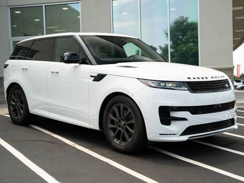 Used 2024 Land Rover Range Rover Sport Dynamic SE AWD/4WD image 7