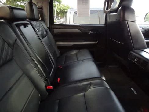 Used 2017 Toyota Tundra Platinum AWD/4WD image 11